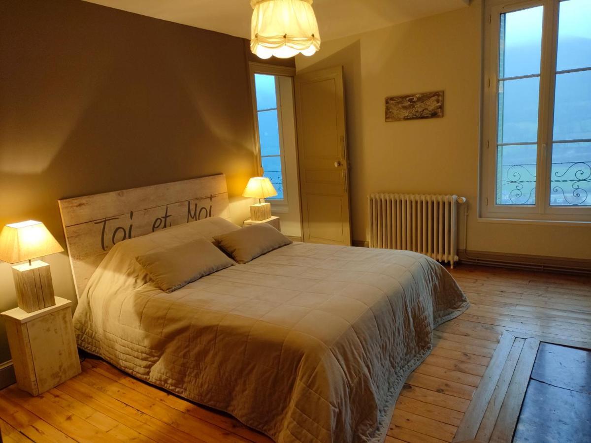La Maison De Jeanne Thiezac Екстер'єр фото